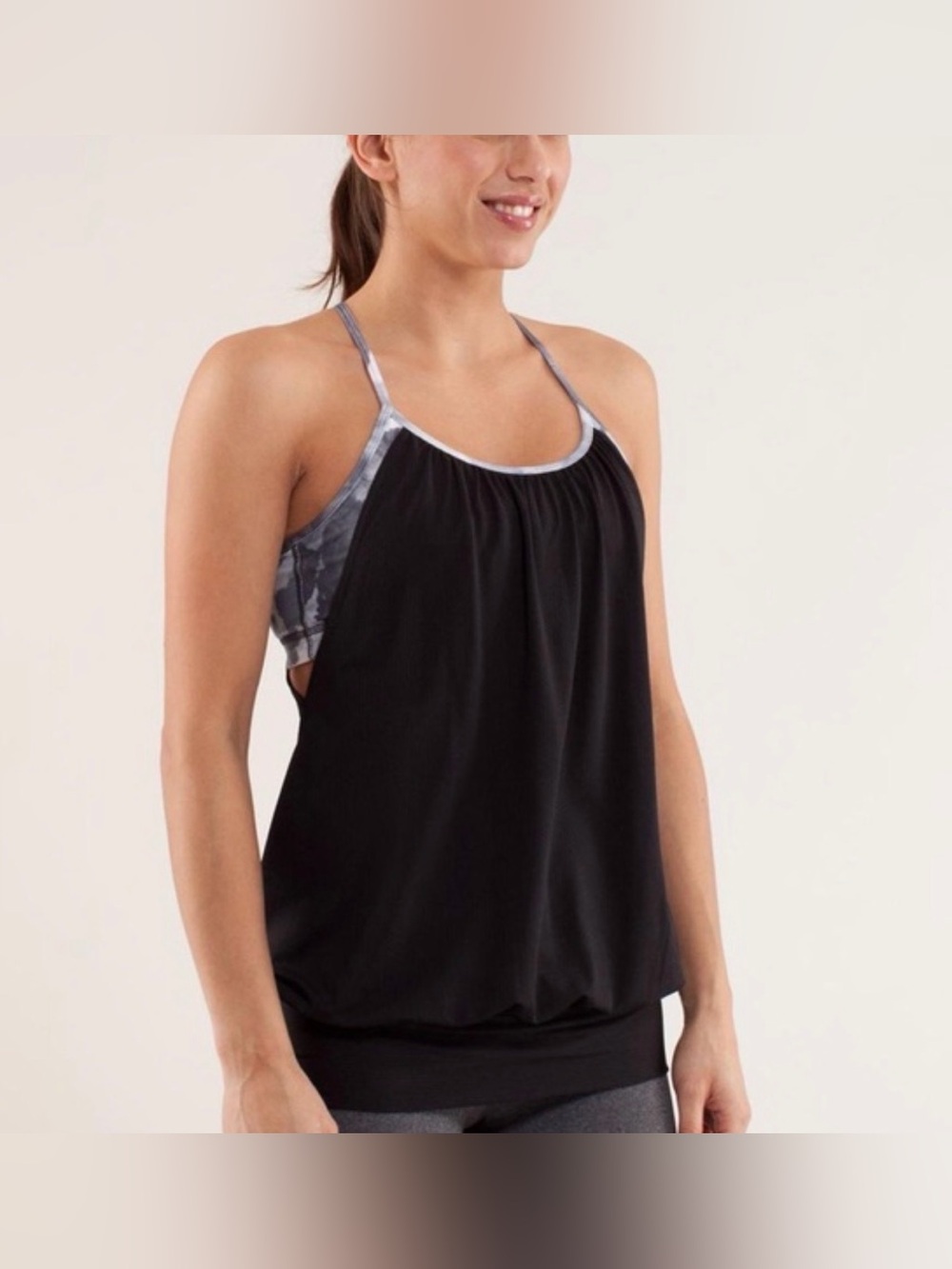 Lululemon No Limits Tank – Size 4 – Black / Milky Way Multi